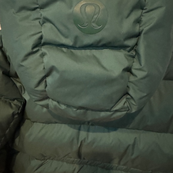 Lululemon Wunderpuff Jacket - Picture 2 of 4